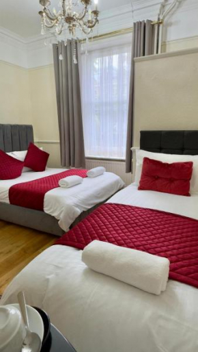 Classic Hyde Park Hotel
